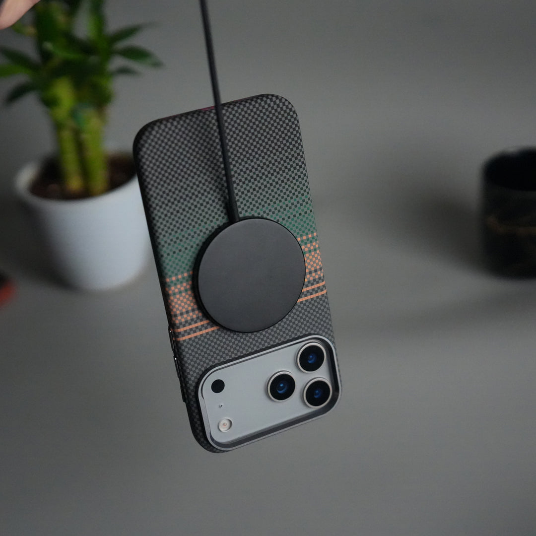 iPhone 17 Pro Max Carbon Fiber Texture Design Hard Pc MagSafe Case Cover (Orange Green)