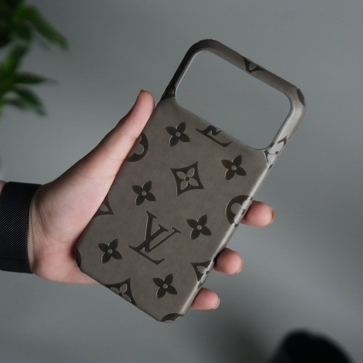 iPhone 17 Pro Max Luxury PU Leather Fashion Brand Case Cover