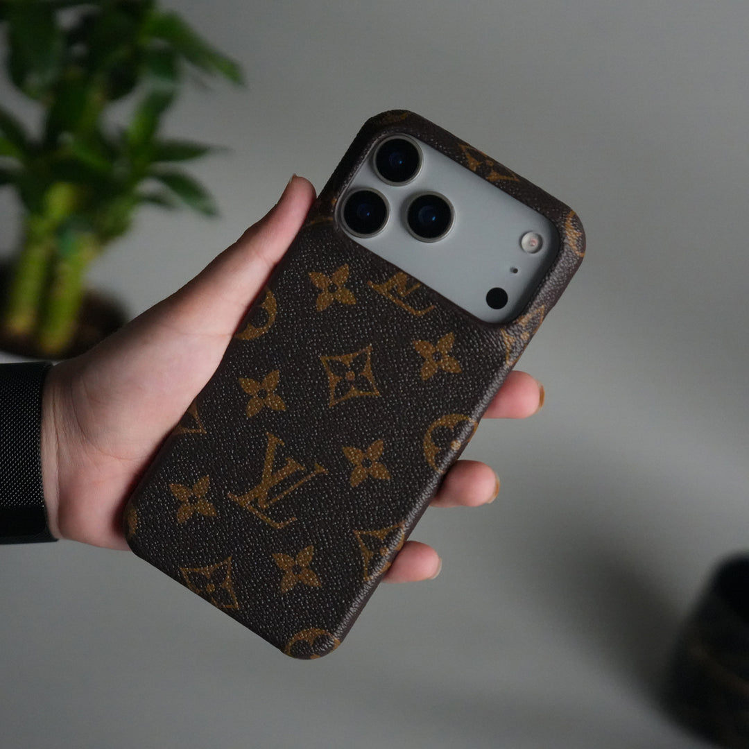 iPhone 17 Pro Luxury Leather Case Cover