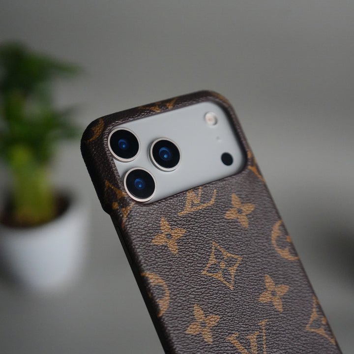 iPhone 17 Pro Luxury Leather Case Cover
