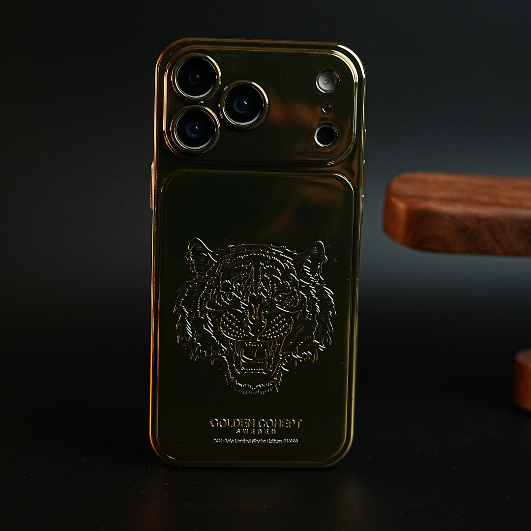 Premium Gold Shine Tiger Face for iPhone 17 Series | Protective Case