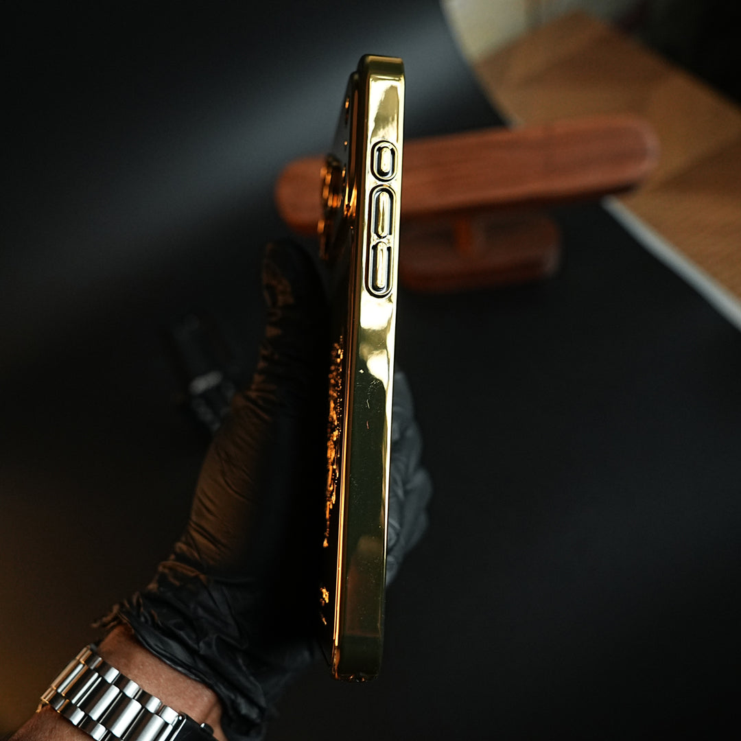Premium Gold Shine Tiger Face for iPhone 17 Series | Protective Case