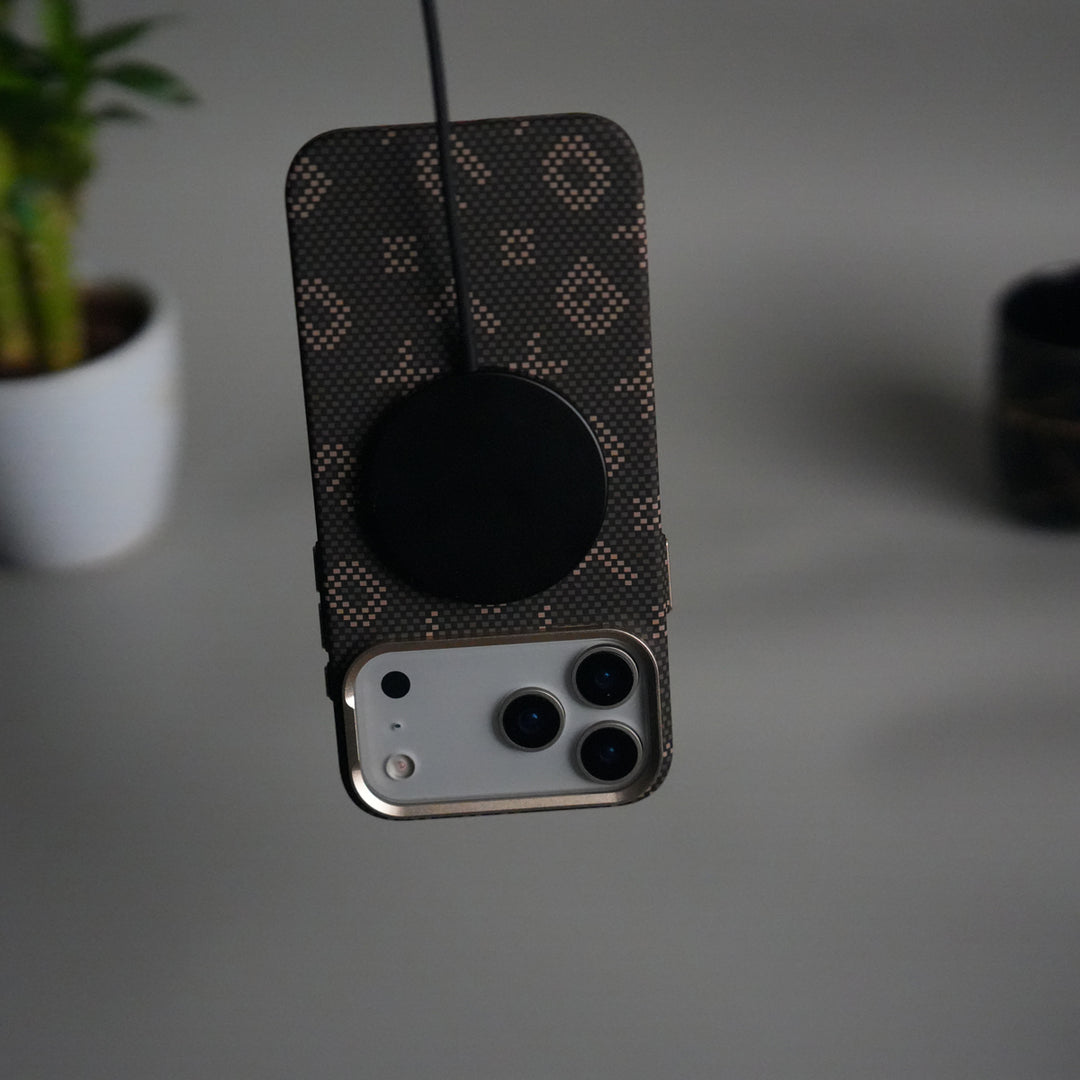 iPhone 17 Pro Max Aramid Fiber Case | Slim MagSafe Cover (Desert)