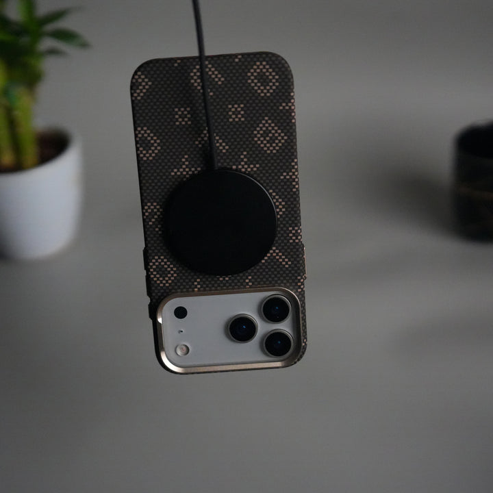 iPhone 17 Pro Max Aramid Fiber Case | Slim MagSafe Cover (Desert)
