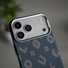 iPhone 18 Series Aramid Fiber Case | Slim MagSafe Cover (Blue)
