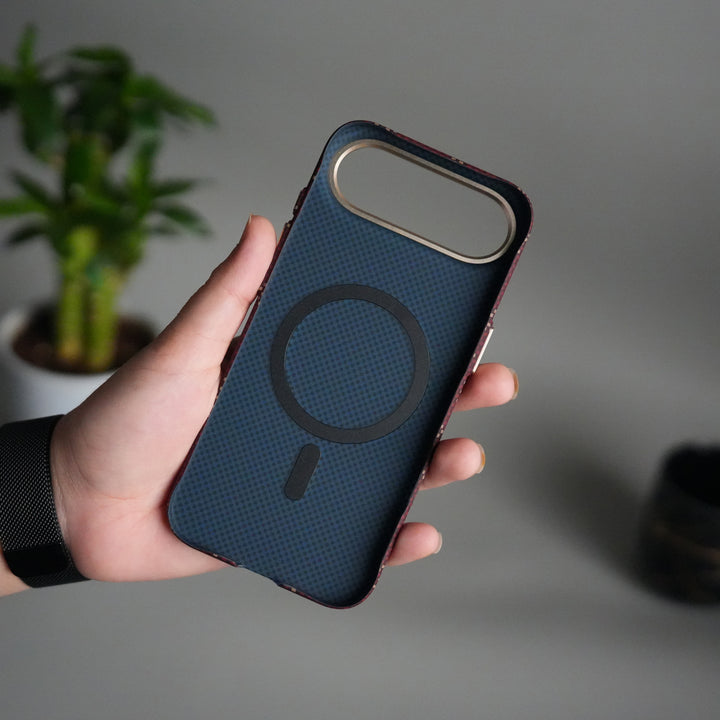 iPhone 17 Air Aramid Fiber Case | Slim MagSafe Cover | Maroon