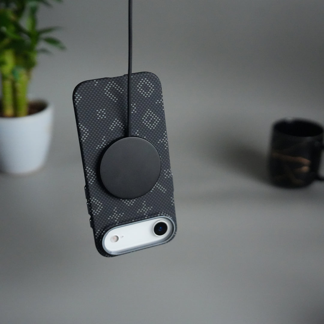 iPhone 17 Air Aramid Fiber Case | Slim MagSafe Cover | Black