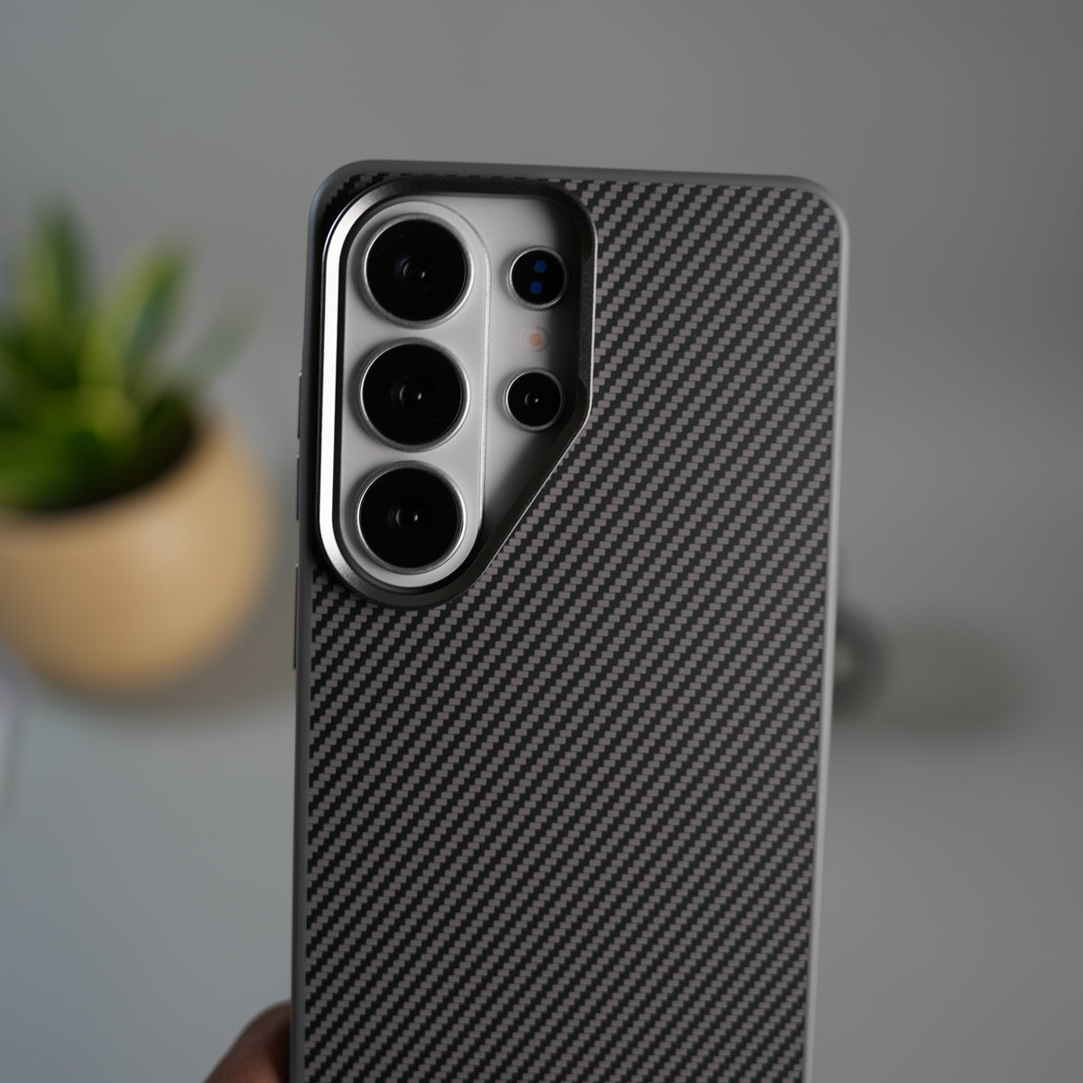 Galaxy S26 Ultra Metal Camera Ring Carbon Fiber Design Cover