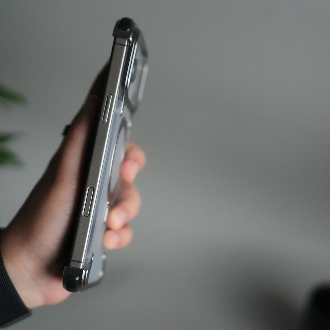iPhone 17 Pro Frosted Frameless Metal Kickstand Case