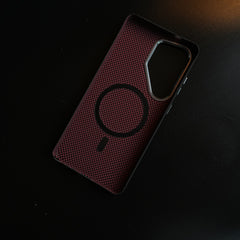 Horse Line-Art Patterned Case for Galaxy S26 Ultra | Magsafe Compatibility