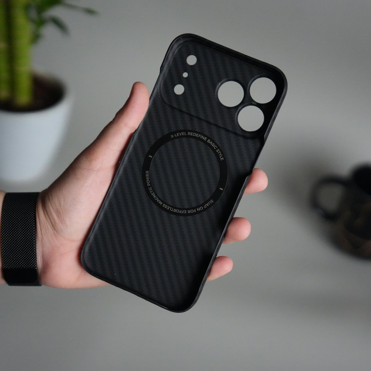iPhone 17 Series Carbon Fiber Slim Case | Ultra-Thin Magnetic Charging Ring Cover