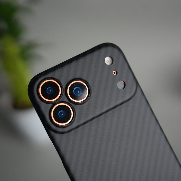 iPhone 17 Pro Carbon Fiber Slim Case | Ultra-Thin Magnetic Charging Ring Cover
