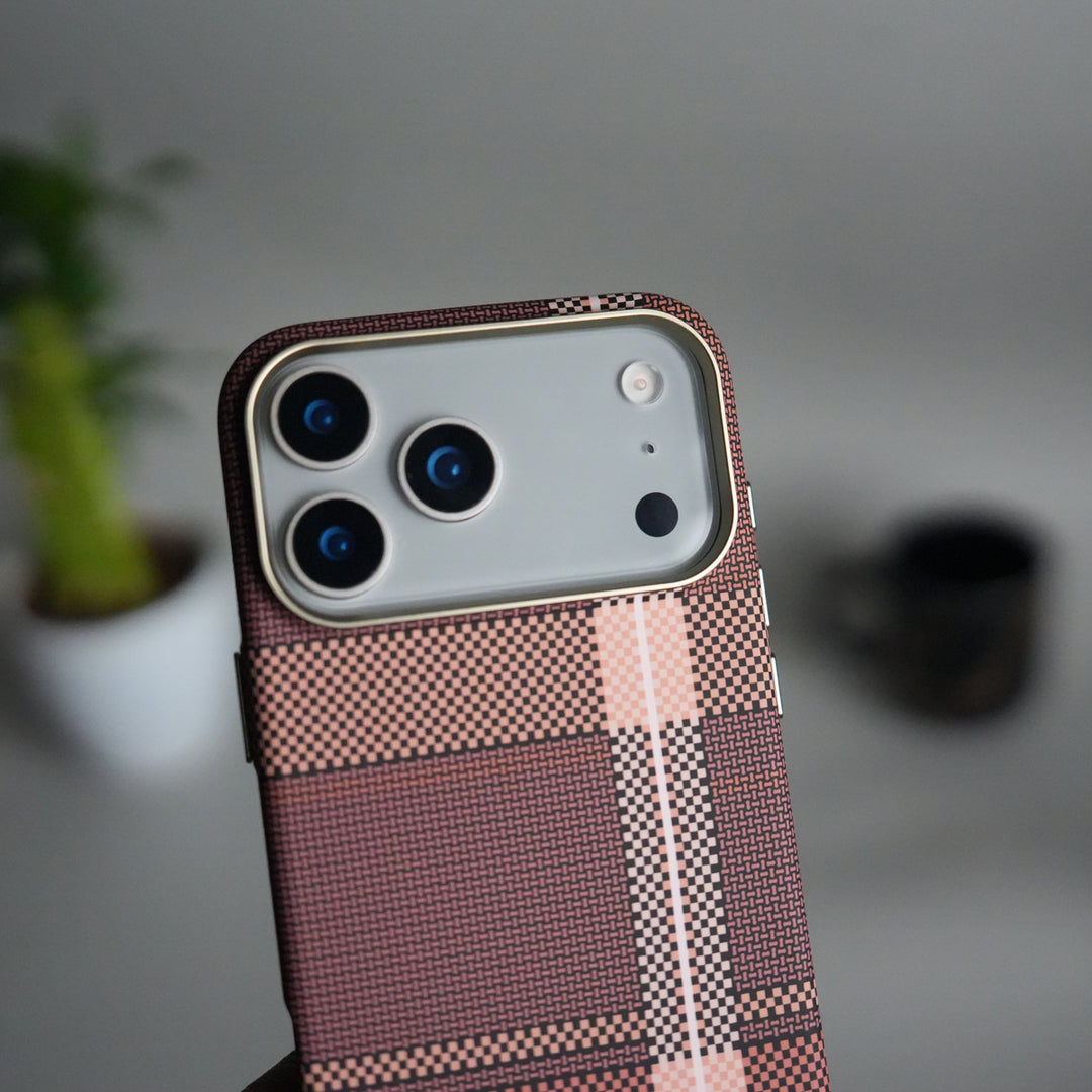 iPhone 17 Pro Carbon Fiber Texture Design Hard Pc MagSafe Case Cover (White Line)