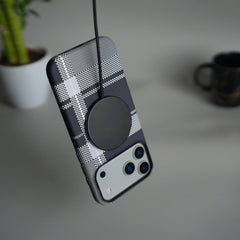 iPhone 17 Pro Max Carbon Fiber Texture Design Hard Pc MagSafe Case Cover (Black White)