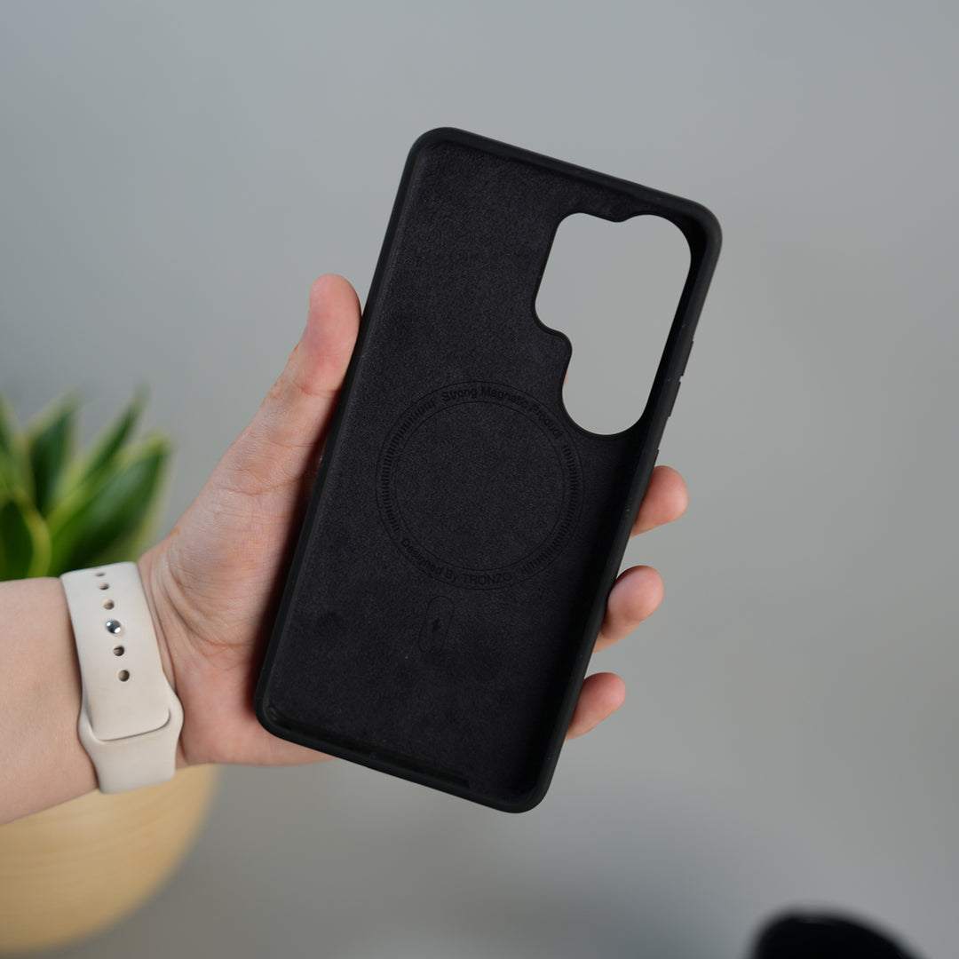 Galaxy S26 Ultra Silk Liquid Silicone MagSafe Cover