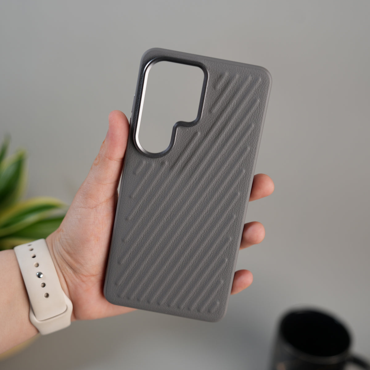 Galaxy S26 Ultra Textured Line Grip Case | Anti-Slip Matte Back Shockproof Slim Cover
