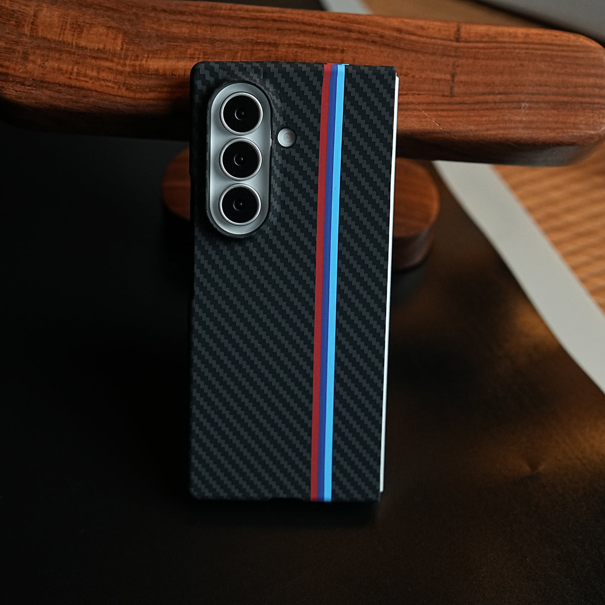 Carbon Fiber Texture Stripe Case for Galaxy Z Fold 7 | MagSafe Case