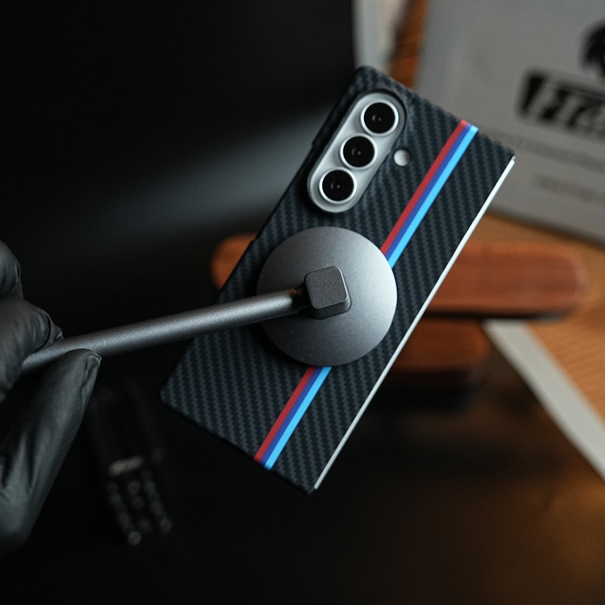 Carbon Fiber Texture Stripe Case for Galaxy Z Fold 7 | MagSafe Case