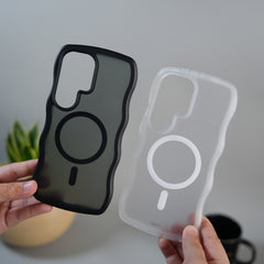 Galaxy S26 Ultra Frosted Clear Wavy Edge Shockproof Cover