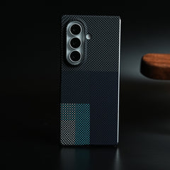 Carbon Fiber Texture Design Hard Pc for Galaxy Z Fold 7 with Magsafe | Corner Green