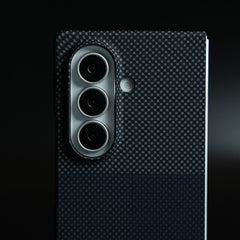 Carbon Fiber Texture Design Hard Pc for Galaxy Z Fold 7 with Magsafe | Corner Green