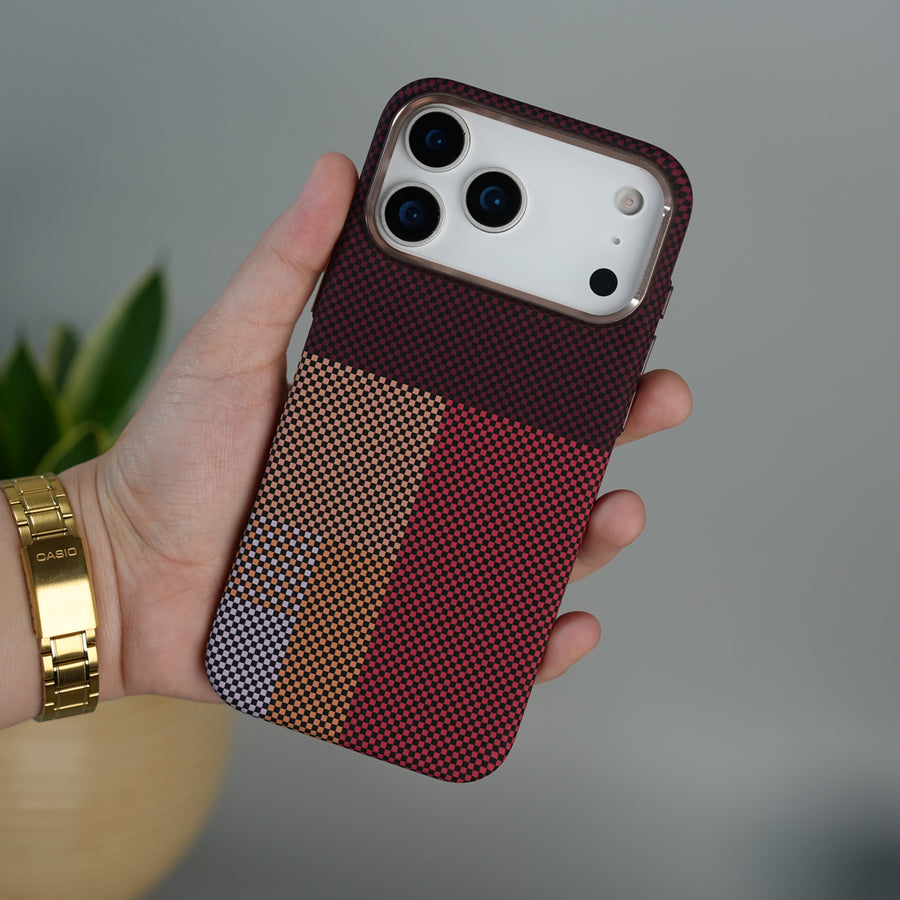 iPhone 17 Pro Max Carbon Fiber Texture Design Hard Pc MagSafe Case Cover MaroonTop Design