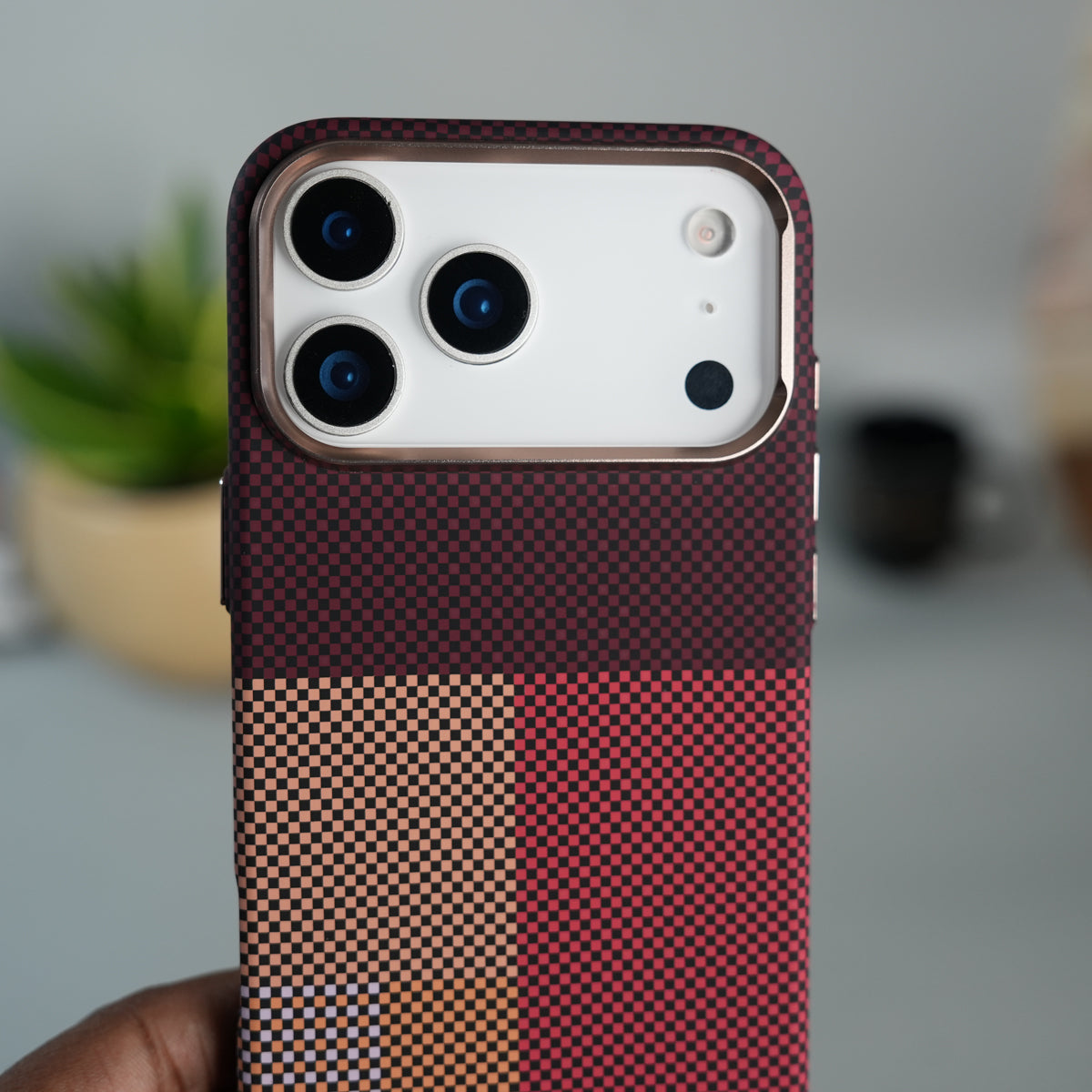 iPhone 17 Pro Max Carbon Fiber Texture Design Hard Pc MagSafe Case Cover MaroonTop Design