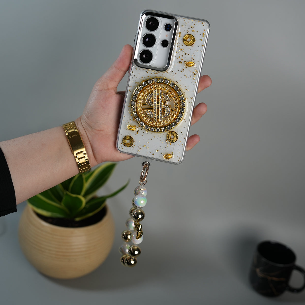Samsung Galaxy S26 Ultra Rotation Dollar Bracelet Wristband Chain Phone Case Cover