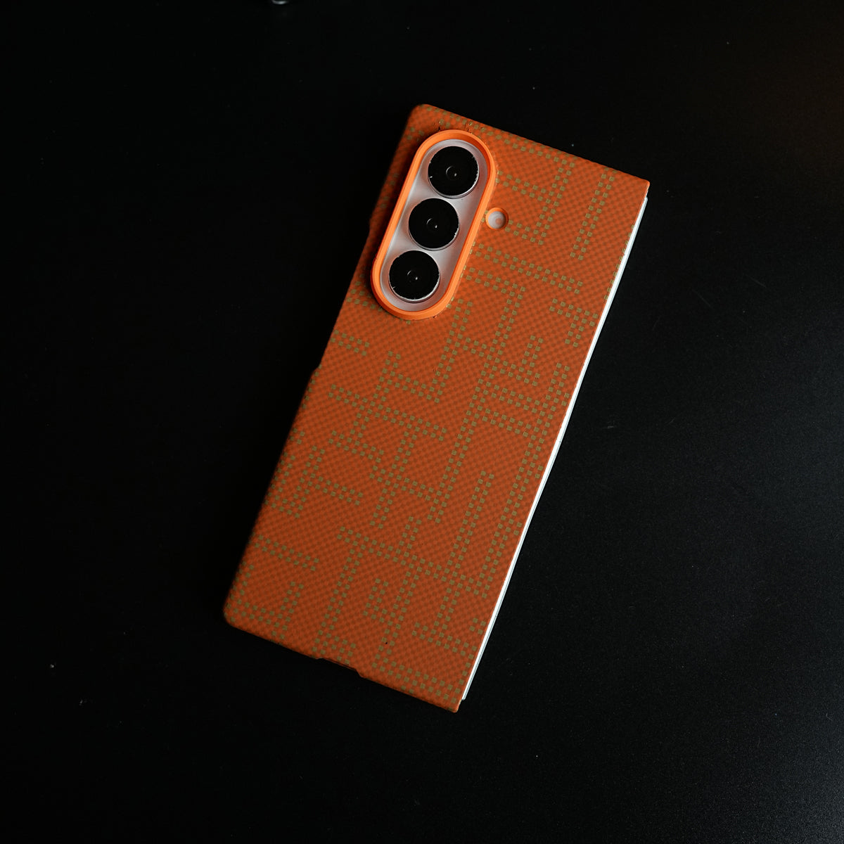 Pixel Geometric Woven Texture Slim Case For Samsung Galaxy Z fold 7