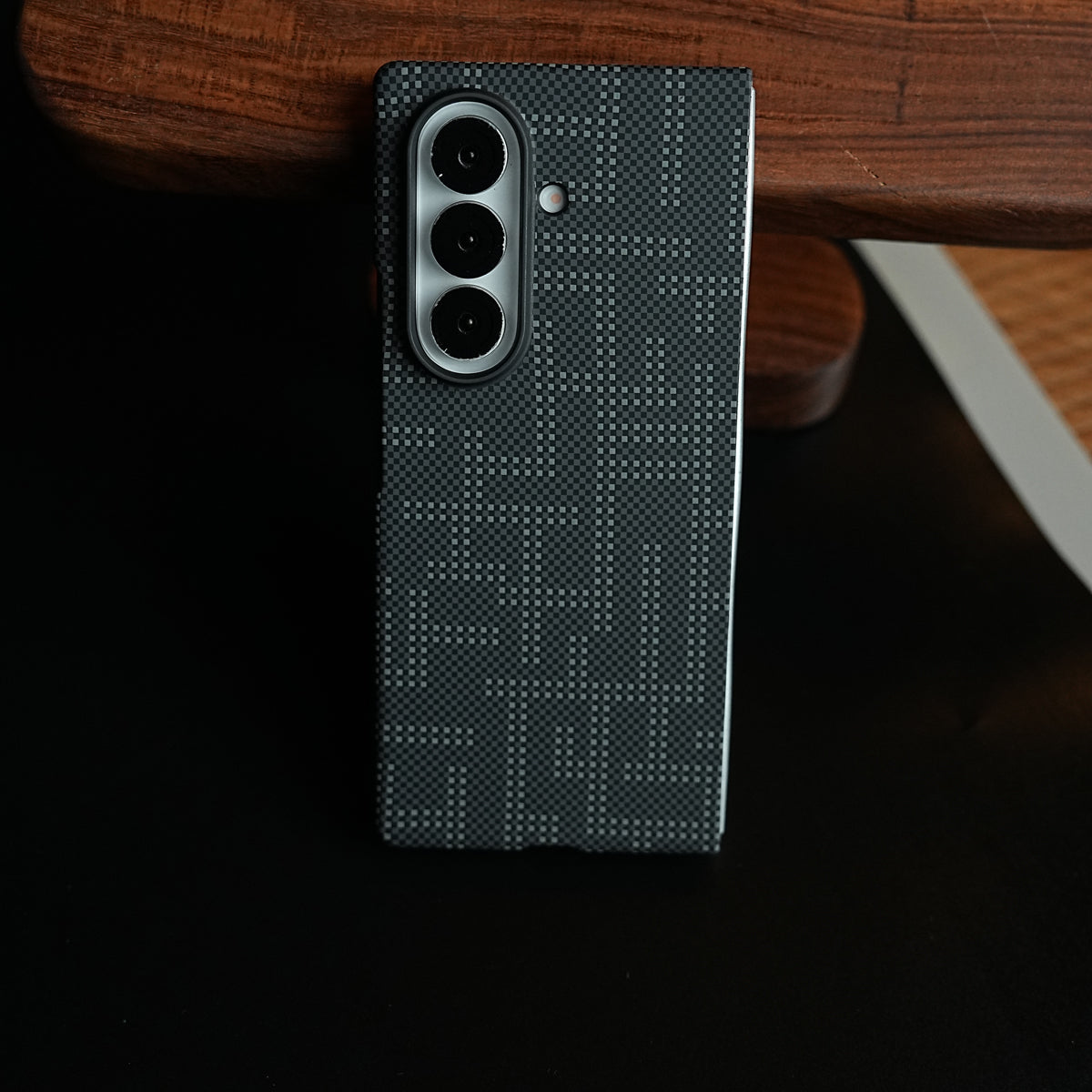 Pixel Geometric Woven Texture Slim Case For Samsung Galaxy Z fold 7