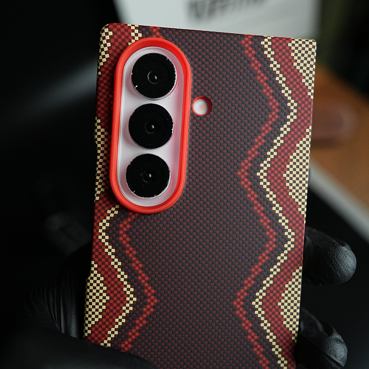Premium Zigzag Pattern Case for Galaxy Z Fold 6 | Protective Case