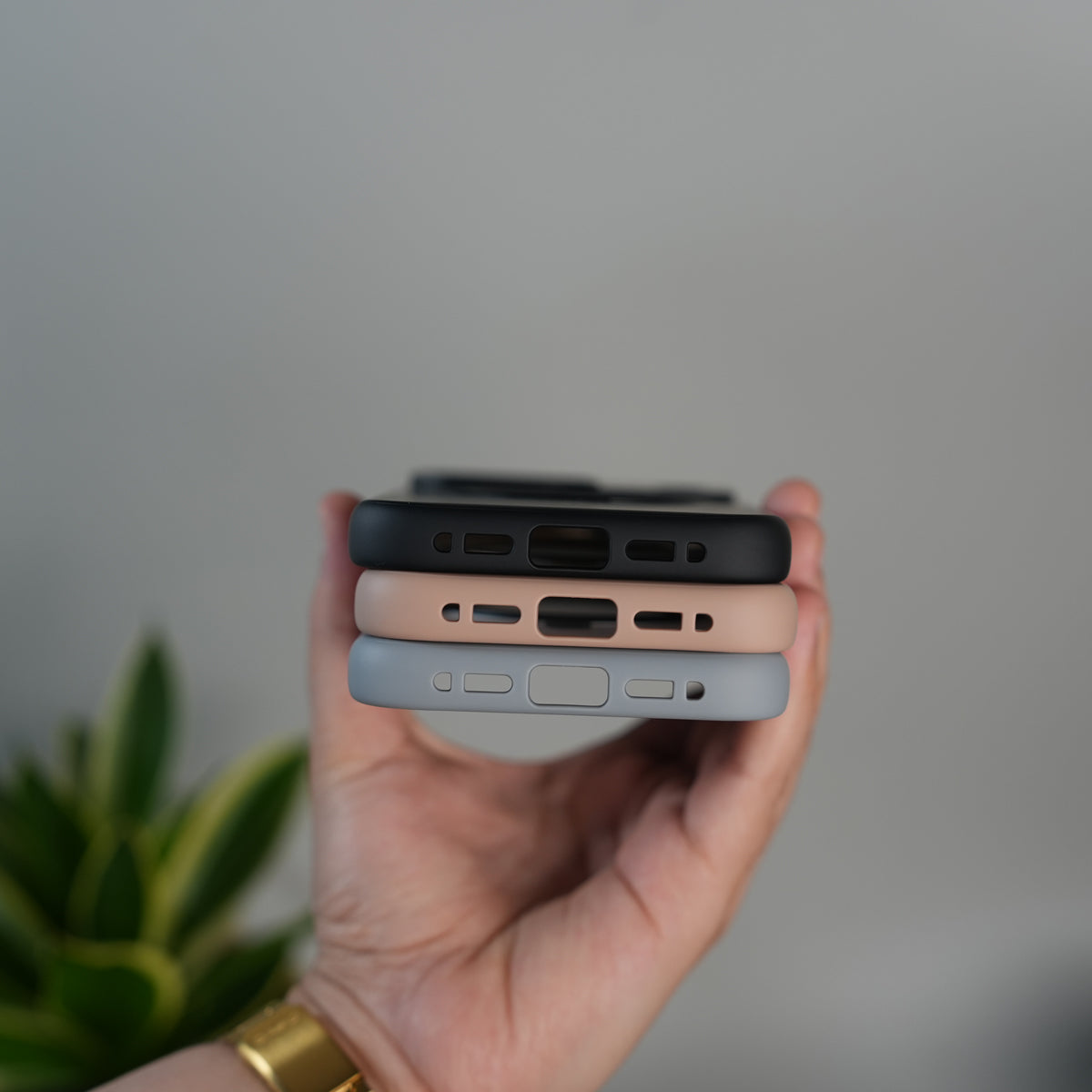 iPhone 17 Pro Frosted Case with MagSafe Metal Kickstand | Shockproof Matte Hybrid Cover