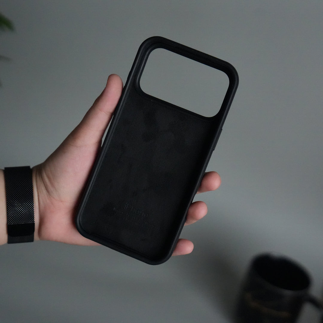 iPhone 17 Pro Liquid Silicone Case Cover | Black