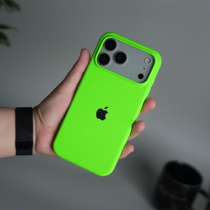 iPhone 17 Pro Liquid Silicone Case Cover | Neon Green