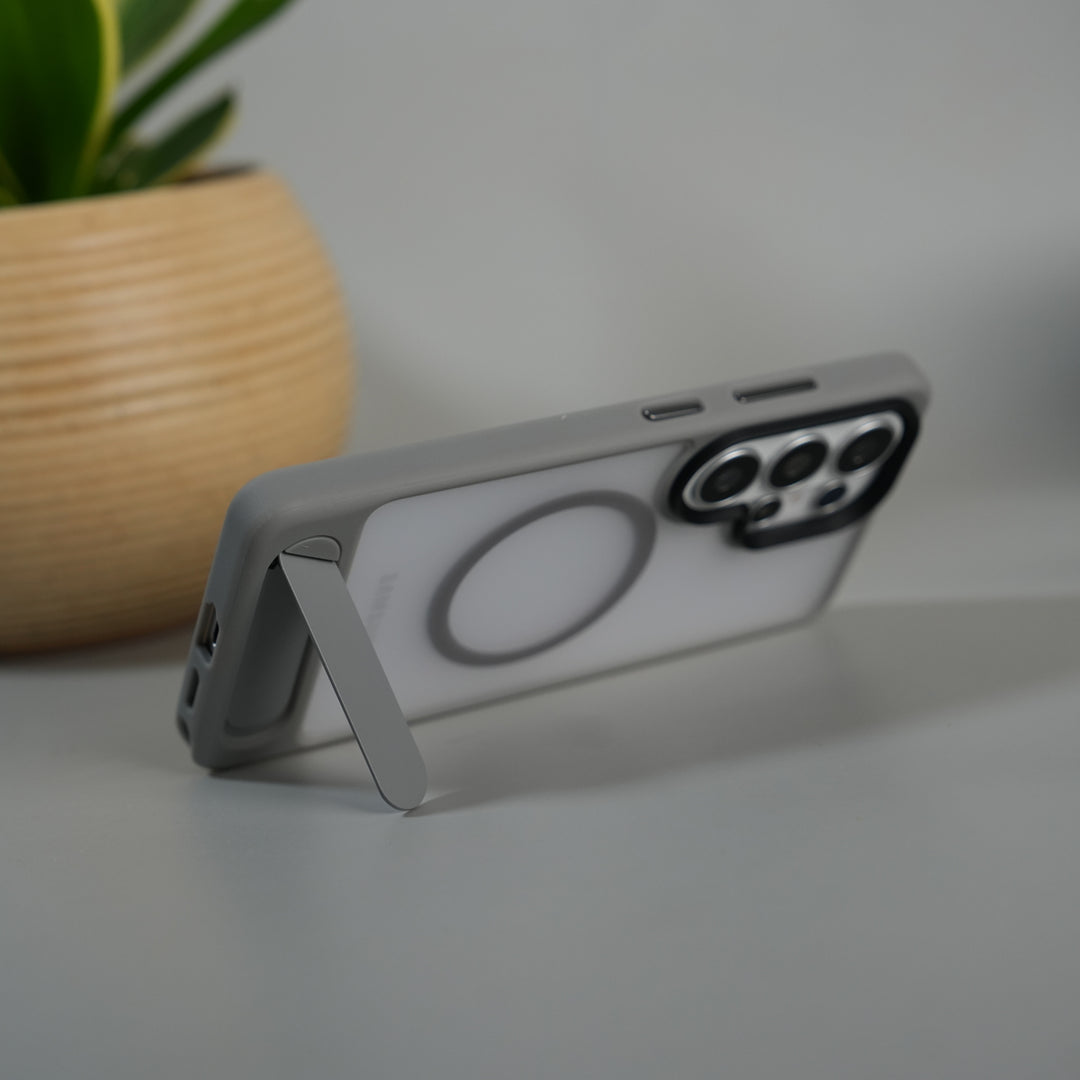 Galaxy S26 Ultra Matte Transparent MagSafe Kickstand Case | Shockproof & Clear Back Cover