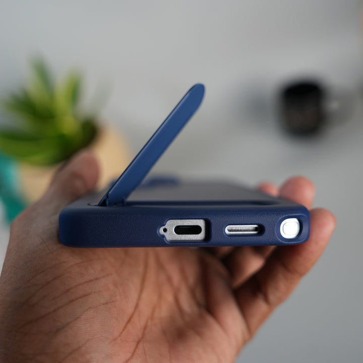 Galaxy S26 Ultra Matte Transparent MagSafe Kickstand Case | Shockproof & Clear Back Cover