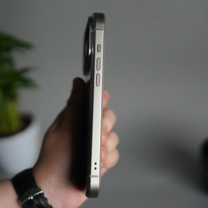 iPhone 17 Pro Max Dual Shade Magnetic Case | Aluminum Frame with MagSafe Ring & Metal Camera Guard