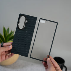 Galaxy Z Fold 7 Ultra-Slim Carbon Fiber Texture Case with Front glass Protection