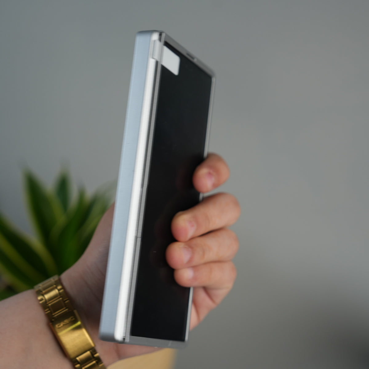 Galaxy Z Fold 7 Frosted Matte Case | Front Glass & Heinge Protection