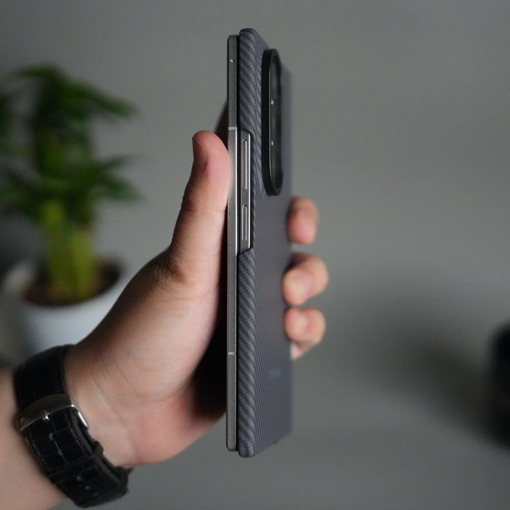 Galaxy Z Fold 7 Carbon Fiber Texture Back Case with Front Membrane | Ultra-Thin Protective Cover