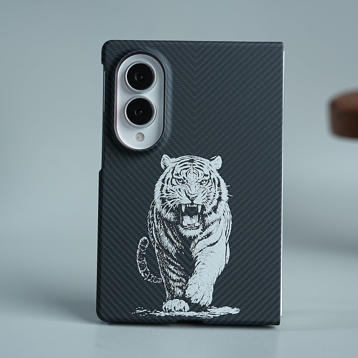 Premium Aramid Fiber Tiger Magnetic Case For Samsung Galaxy Z Fold 8