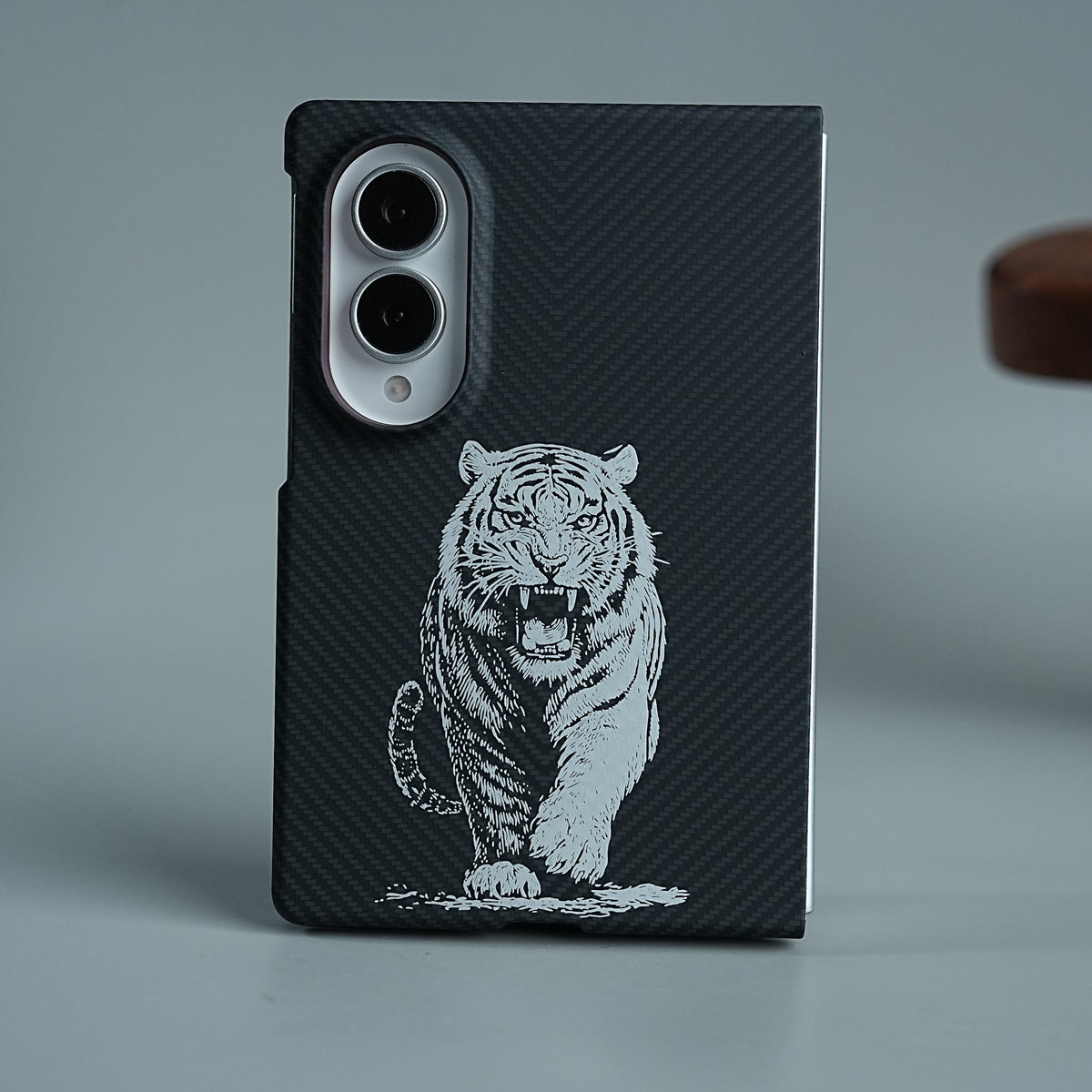 Premium Aramid Fiber Tiger Magnetic Case For Samsung Galaxy Z Fold 8