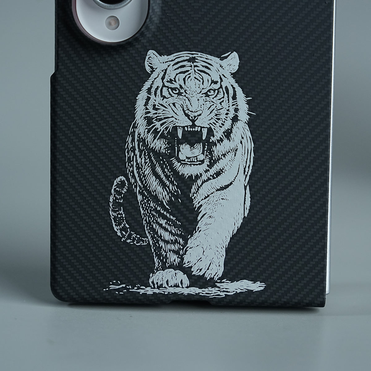 Premium Aramid Fiber Tiger Magnetic Case For Samsung Galaxy Z Fold 8