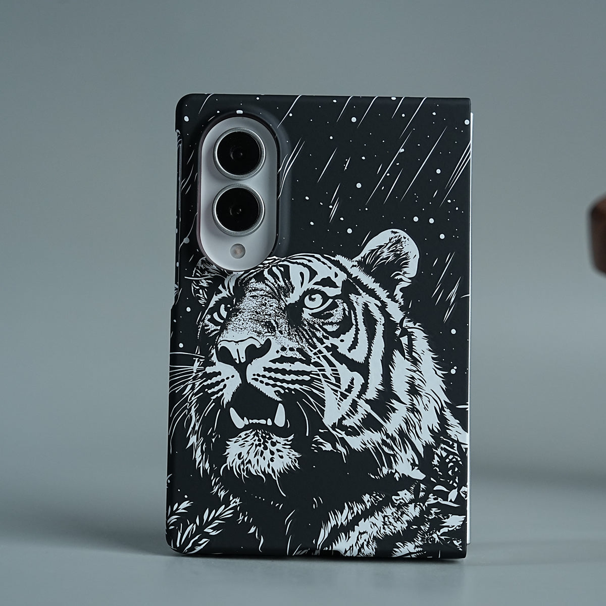 Black & White Tiger Design Case For Samsung Galaxy Z Fold 8