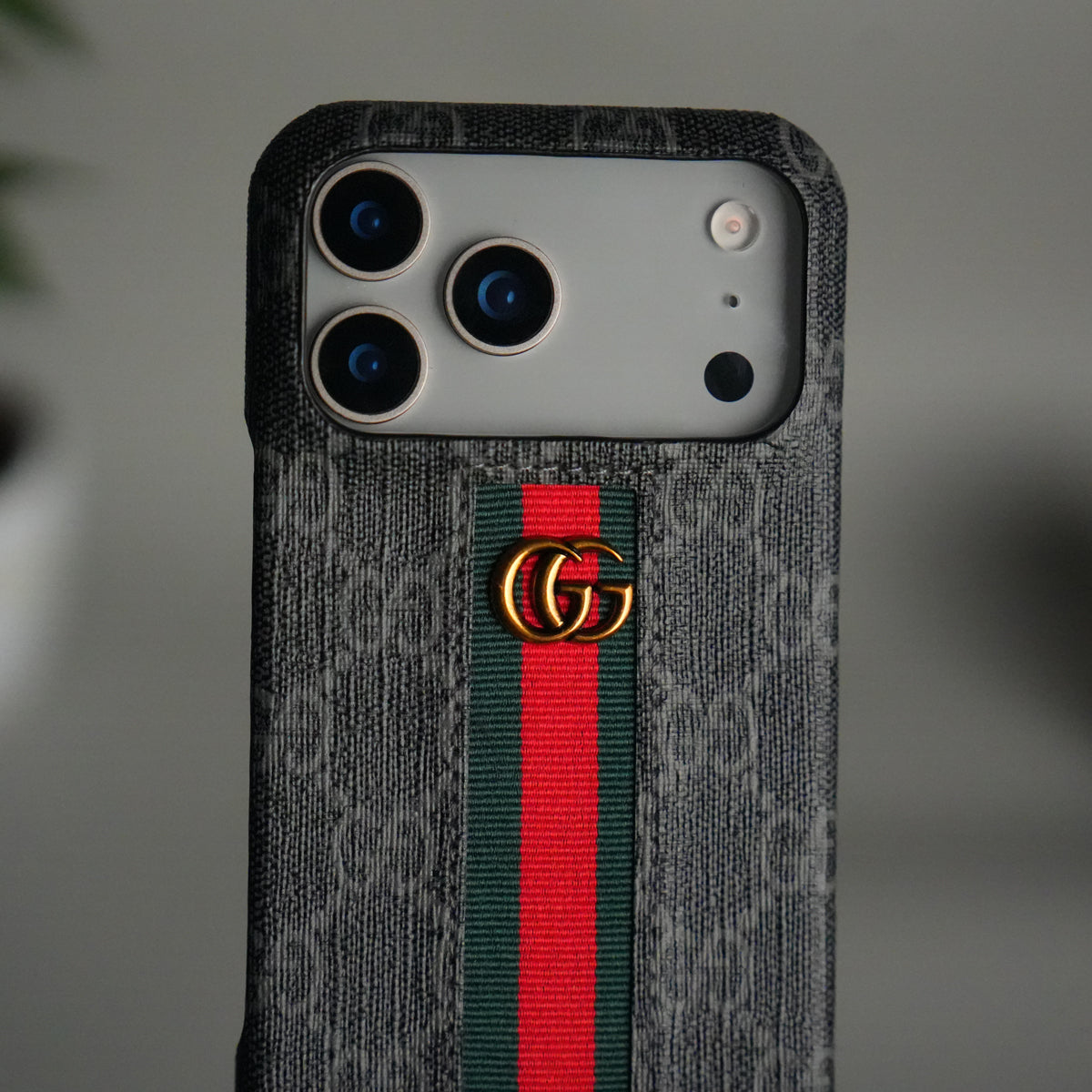 iPhone 17 Series GG Fashion Green Red Stripe Cover | BLACK