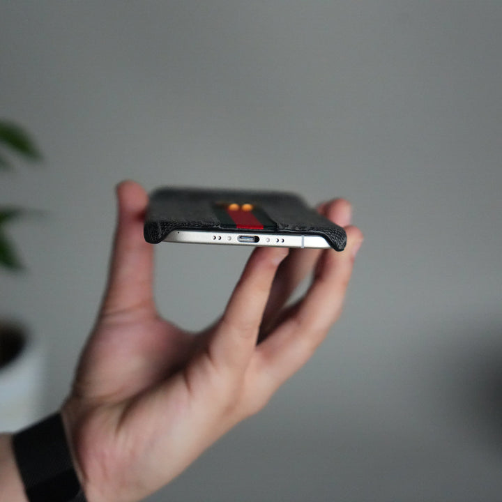 iPhone 17 Series GG Fashion Green Red Stripe Cover | BLACK