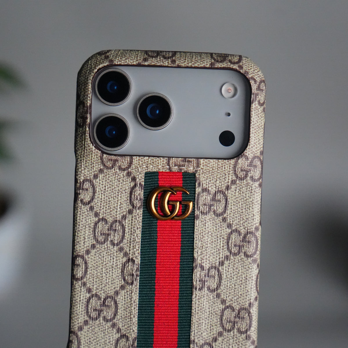 iPhone 18 Series GG Fashion Green Red Stripe Cover | BEIGE