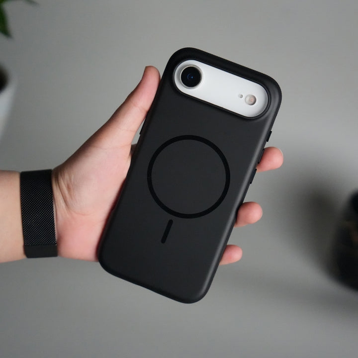 iPhone 17 Air Matte Black MagSafe Case | Magnetic Protective Cover