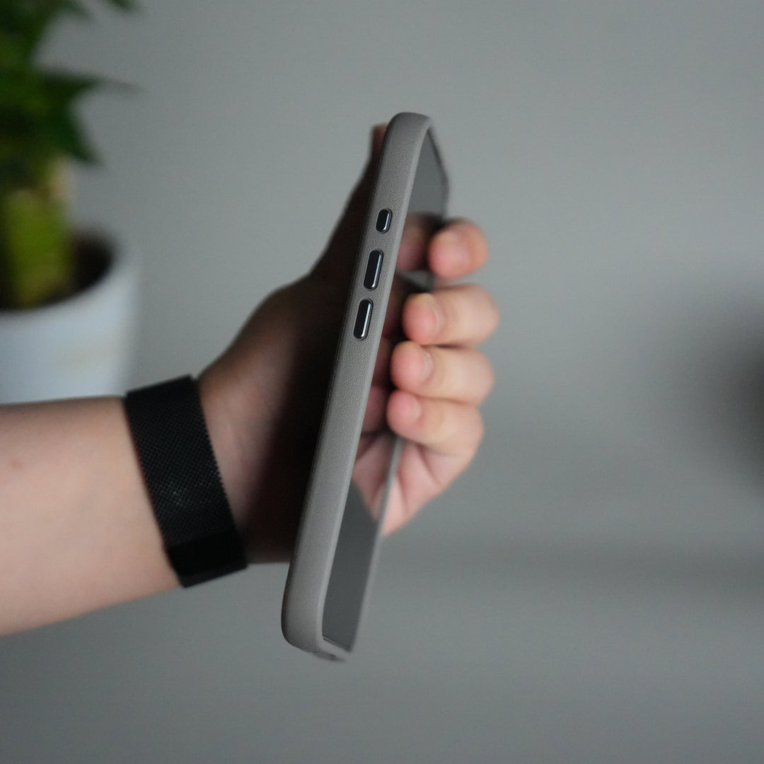 iPhone 17 Texture Case | Rotating Metal Stand Ring Cover