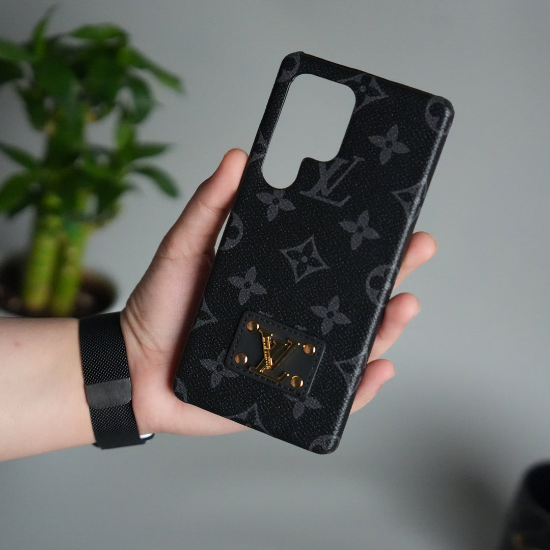 Galaxy S25 Ultra Luxury Pattern Leather Case | Premium Hard Back Cover with Gold Metal Logo Plate